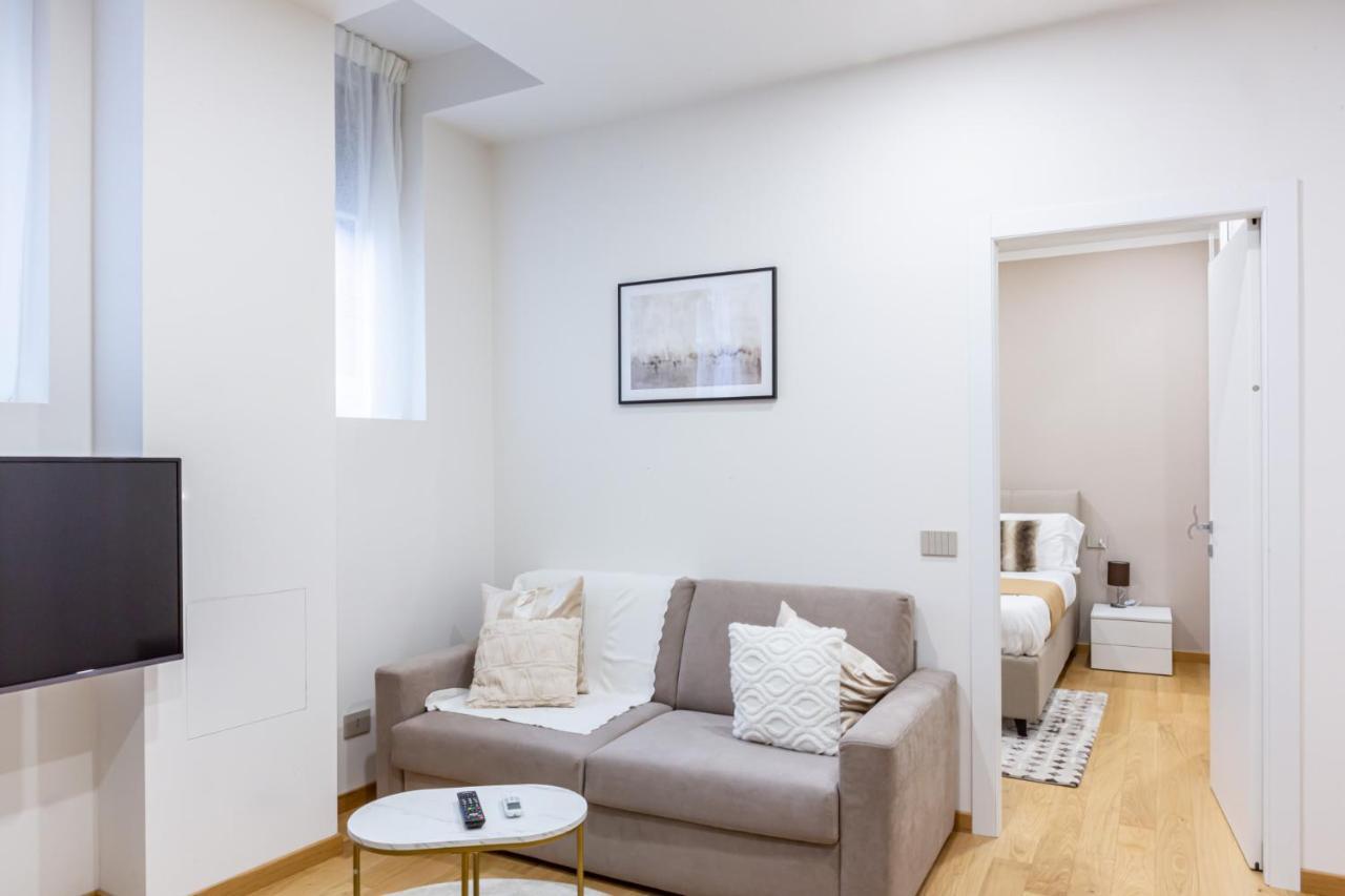 Easylife - Bilocale Moderno E Sofisticato In Zona Porta Venezia Apartment Milan Luaran gambar